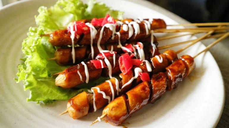 trik jualan sosis bakar