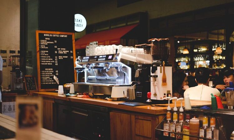 strategi agar coffee shop tetap eksis