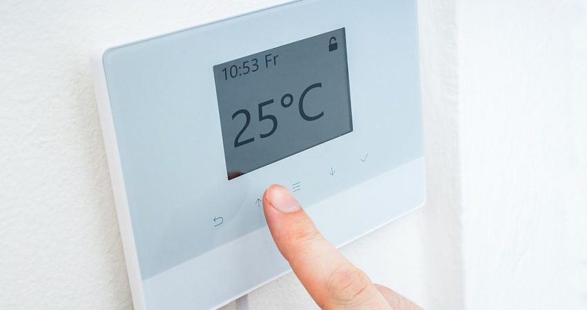 Monitoring suhu ruang dapur