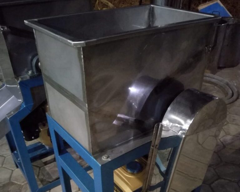 Parut Kelapa Listrik Kapasitas Besar